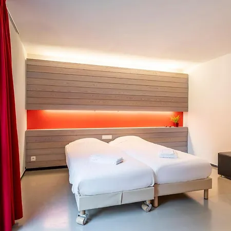 פארק נופש Corsendonk Sol Cress 3*